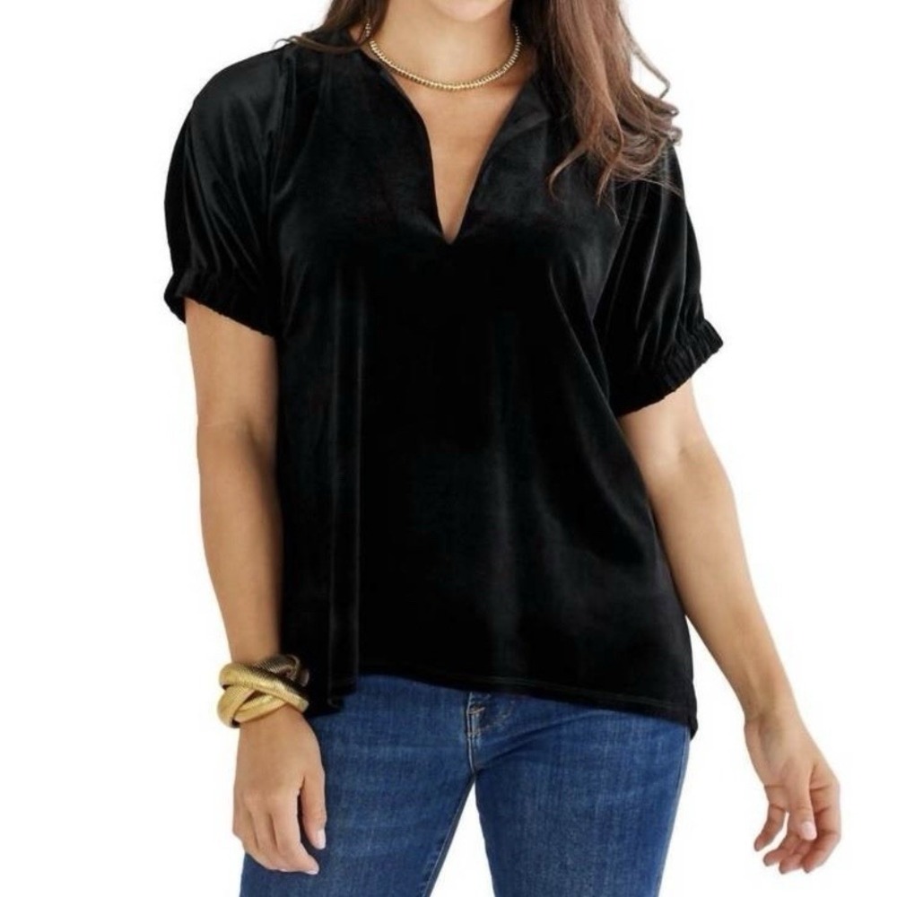 NWT Caryn Lawn Black Betsy Velvet Top Blouse One Size Fits All